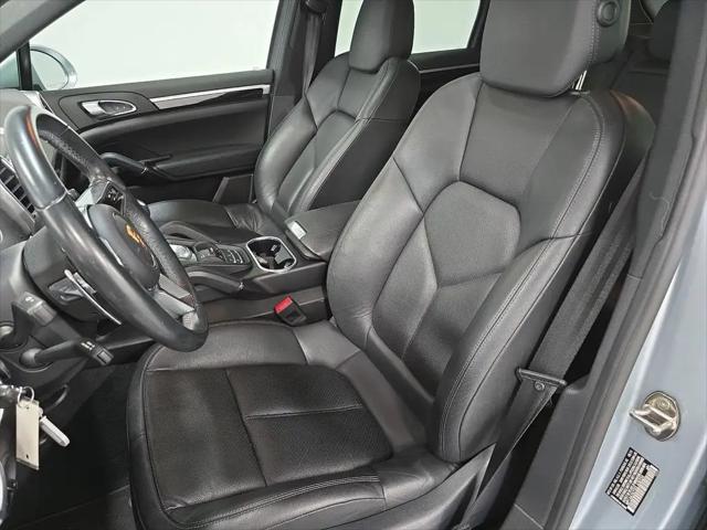 2016 Porsche Cayenne Cayenne