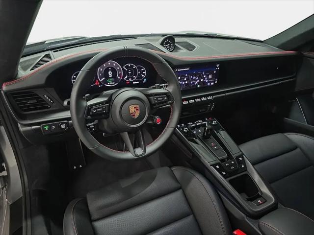 2026 Porsche 911 Carrera GTS