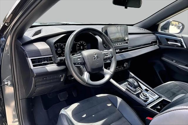 2024 Mitsubishi Outlander SE Black Edition S-AWC