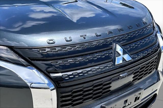 2024 Mitsubishi Outlander SE Black Edition S-AWC