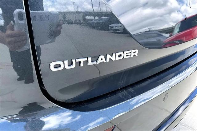 2024 Mitsubishi Outlander SE Black Edition S-AWC