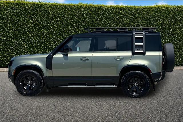 2023 Land Rover Defender 110 X-Dynamic SE