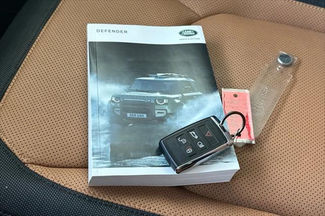 2023 Land Rover Defender 110 X-Dynamic SE