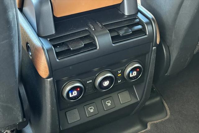 2023 Land Rover Defender 110 X-Dynamic SE