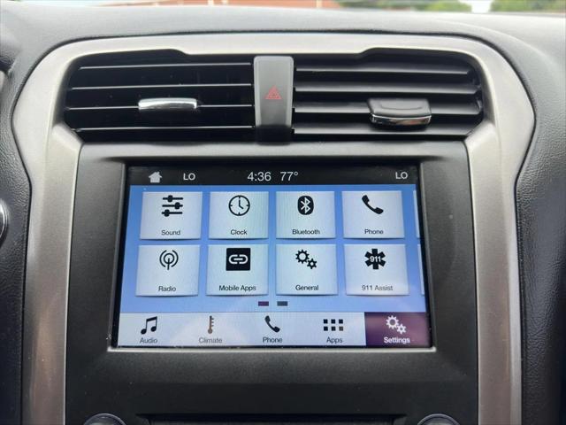2017 Ford Fusion SE