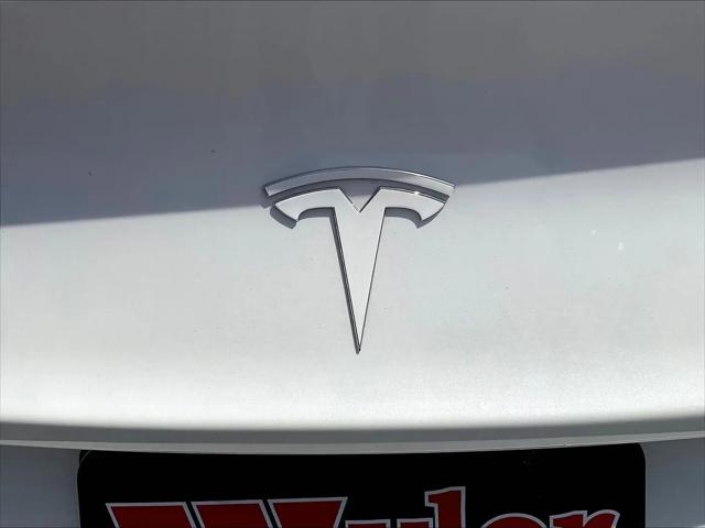 2022 Tesla Model 3 Long Range Dual Motor All-Wheel Drive