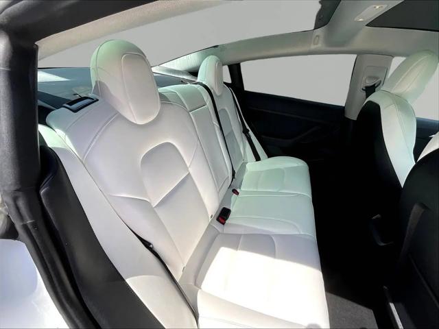 2022 Tesla Model 3 Long Range Dual Motor All-Wheel Drive