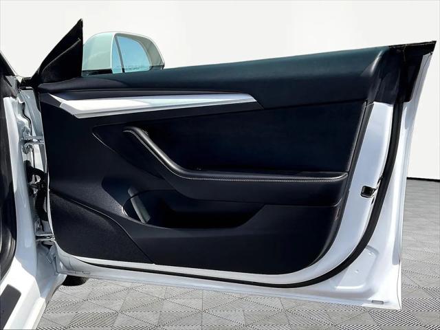 2022 Tesla Model 3 Long Range Dual Motor All-Wheel Drive