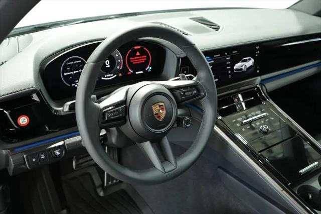 2025 Porsche Panamera 4