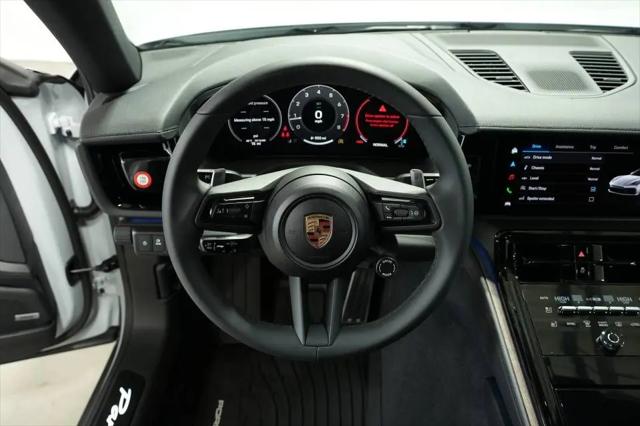 2025 Porsche Panamera 4