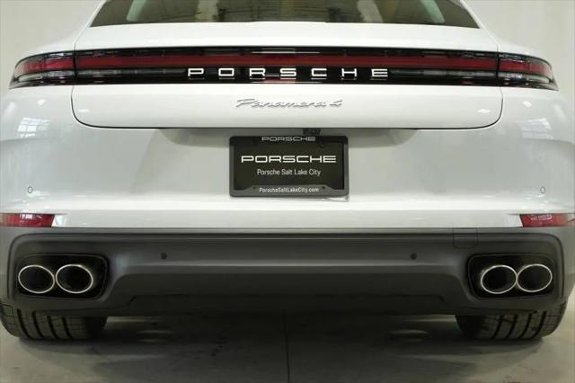 2025 Porsche Panamera 4
