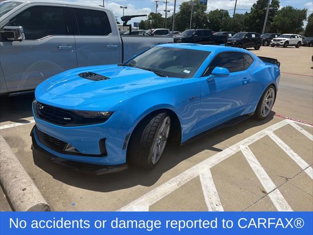 2022 Chevrolet Camaro RWD Coupe LT1