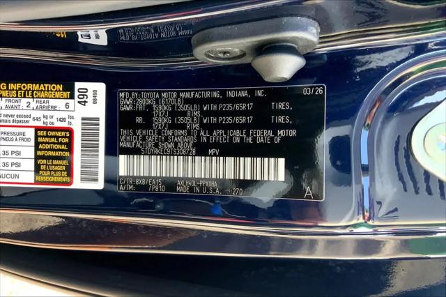 2026 Toyota Sienna XLE