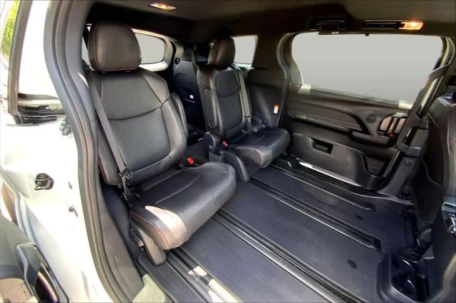 2025 Toyota Sienna XSE