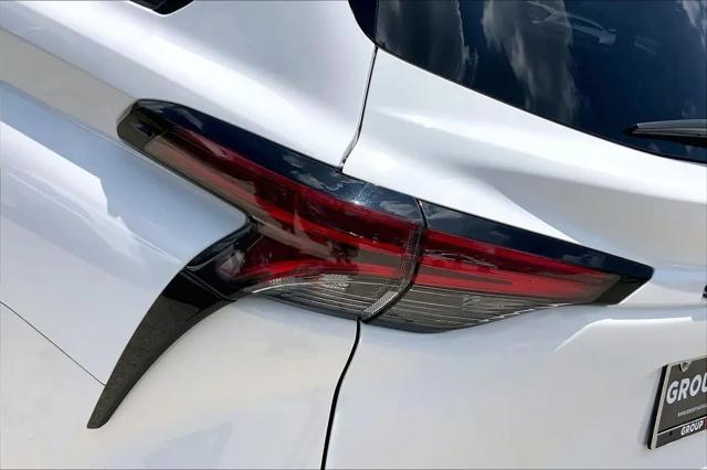 2025 Toyota Sienna XSE