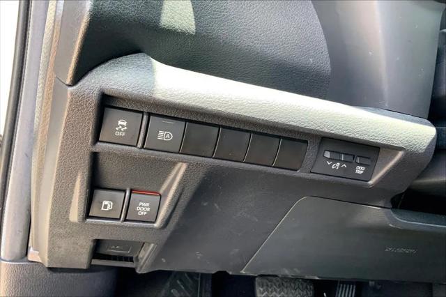 2025 Toyota Sienna XSE