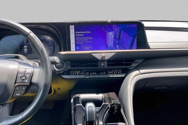 2024 Toyota Crown Platinum