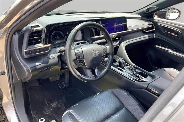 2024 Toyota Crown Platinum