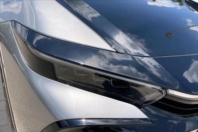 2024 Toyota Crown Platinum