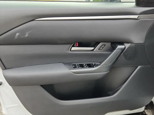 2025 Mazda CX-50 2.5 S Select Package