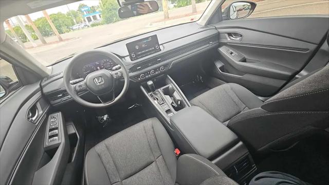 2025 Honda Accord Sedan SE