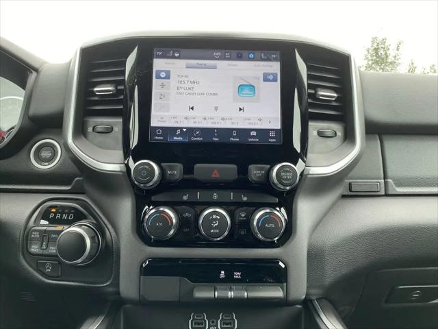 2023 Ram 1500 Big Horn Crew Cab 4x4 5'7" Box