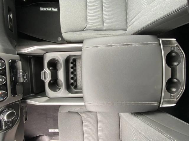 2023 Ram 1500 Big Horn Crew Cab 4x4 5'7" Box