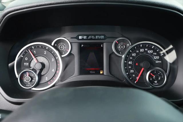 2026 Ram 2500 Black Express Crew Cab 4x4 64 Box
