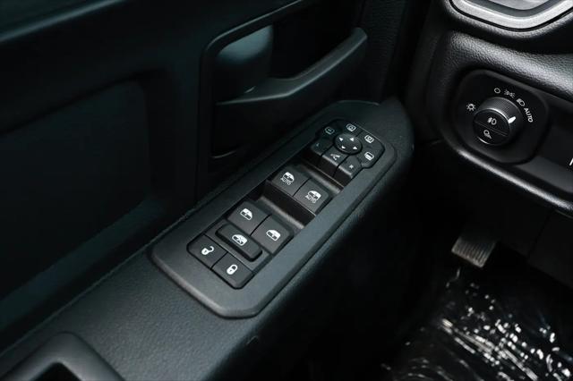 2026 Ram 2500 Black Express Crew Cab 4x4 64 Box
