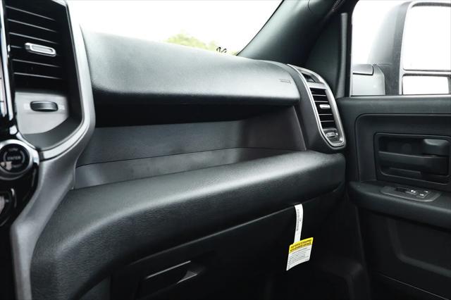 2026 Ram 2500 Black Express Crew Cab 4x4 64 Box