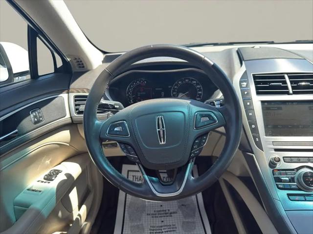 2017 Lincoln MKZ Select
