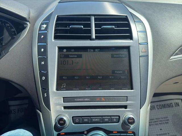 2017 Lincoln MKZ Select