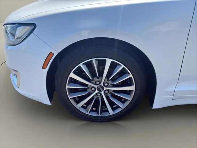 2017 Lincoln MKZ Select