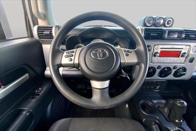 2014 Toyota FJ Cruiser Base