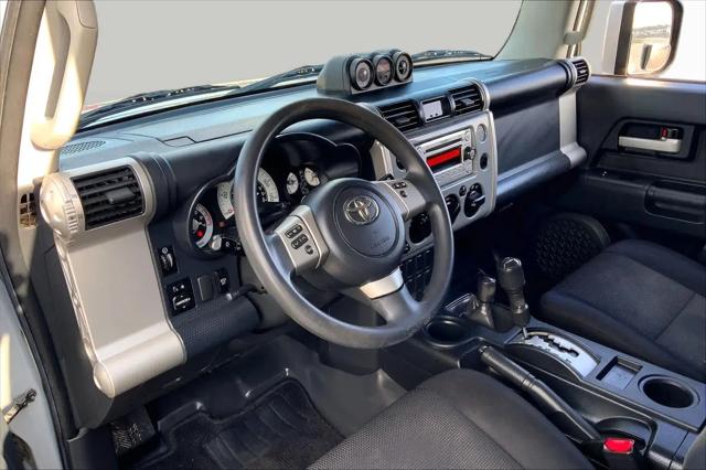 2014 Toyota FJ Cruiser Base