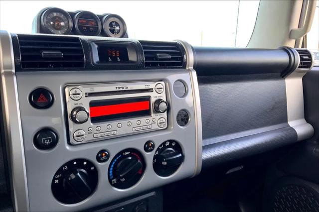 2014 Toyota FJ Cruiser Base