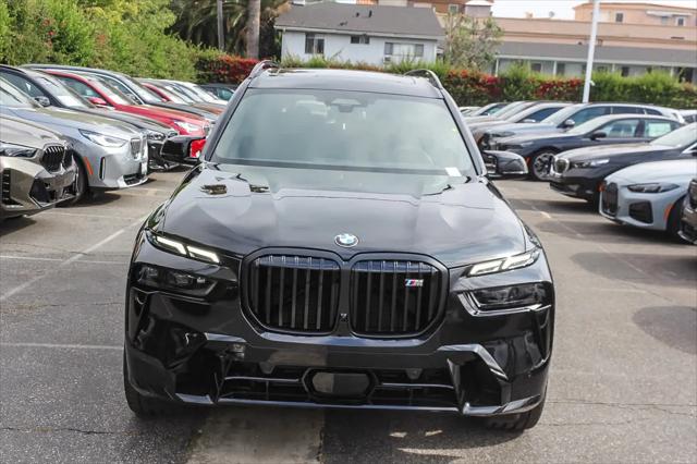 2027 BMW X7 M60i