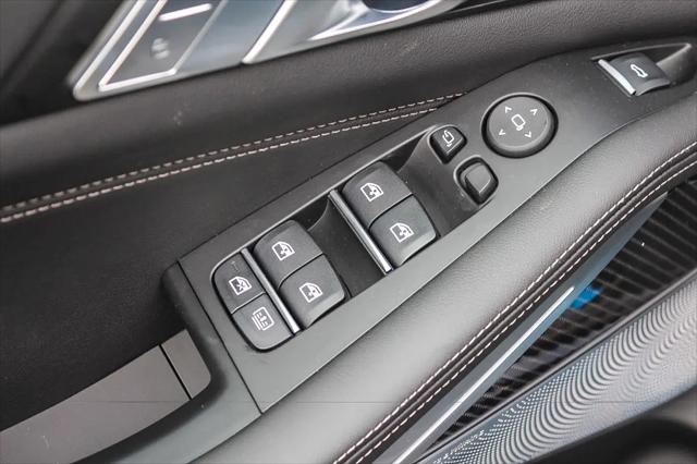 2027 BMW X7 M60i