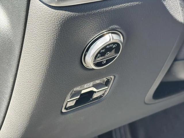 2025 Mercedes-Benz GLC 4MATIC SUV