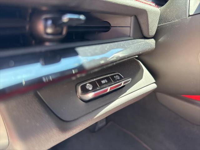 2023 Chevrolet Corvette Stingray RWD Coupe 2LT