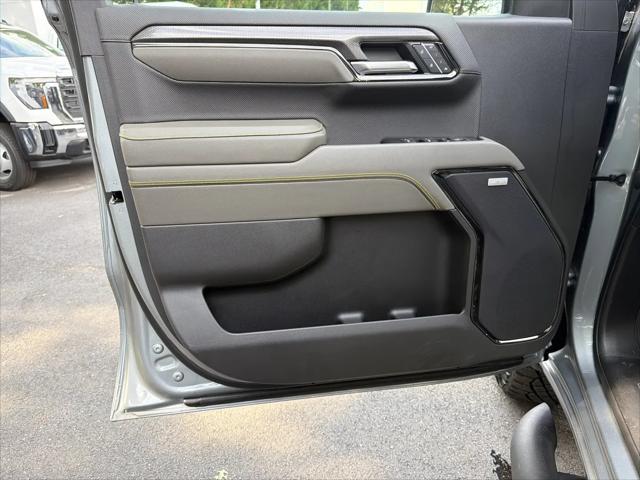 2023 Chevrolet Silverado 1500 4WD Crew Cab Short Bed ZR2