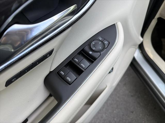 2023 Buick Envision Essence AWD