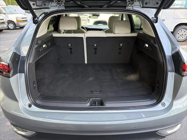 2023 Buick Envision Essence AWD