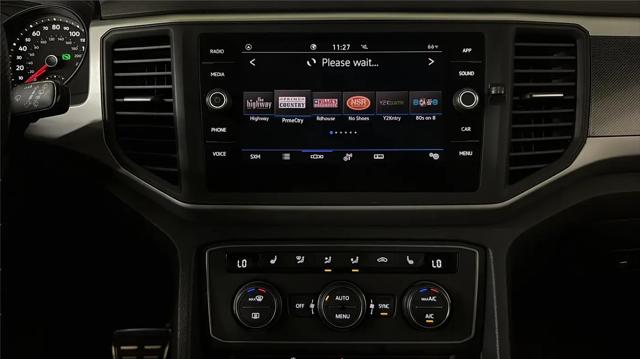 2021 Volkswagen Atlas Cross Sport 3.6L V6 SE w/Technology R-Line