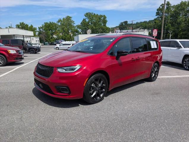 2025 Chrysler Pacifica Limited for sale in Cockeysville, MD