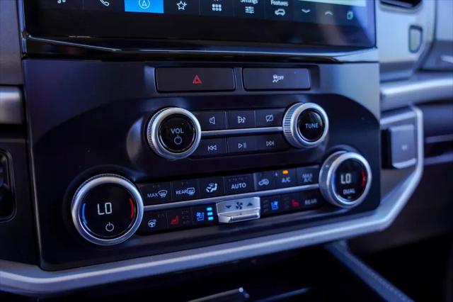2022 Ford Expedition XLT MAX