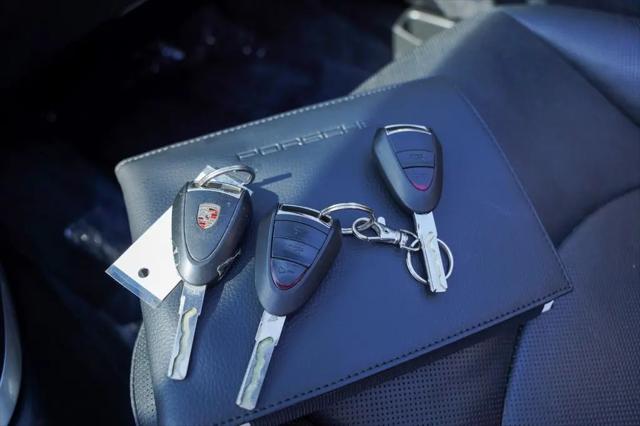2010 Porsche 911 Carrera 4S