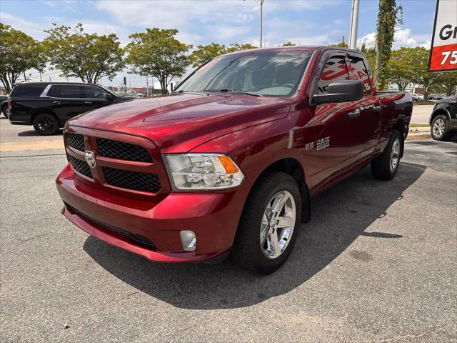 2017 Ram 1500 Express Quad Cab 4x4 6'4" Box