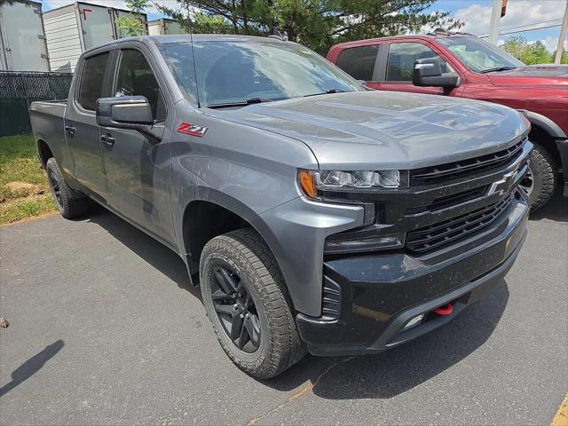 2020 Chevrolet Silverado 1500 4WD Crew Cab Standard Bed LT Trail Boss for sale in Hamburg, PA