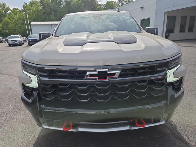 2026 Chevrolet Silverado 1500 4WD Crew Cab Short Bed ZR2